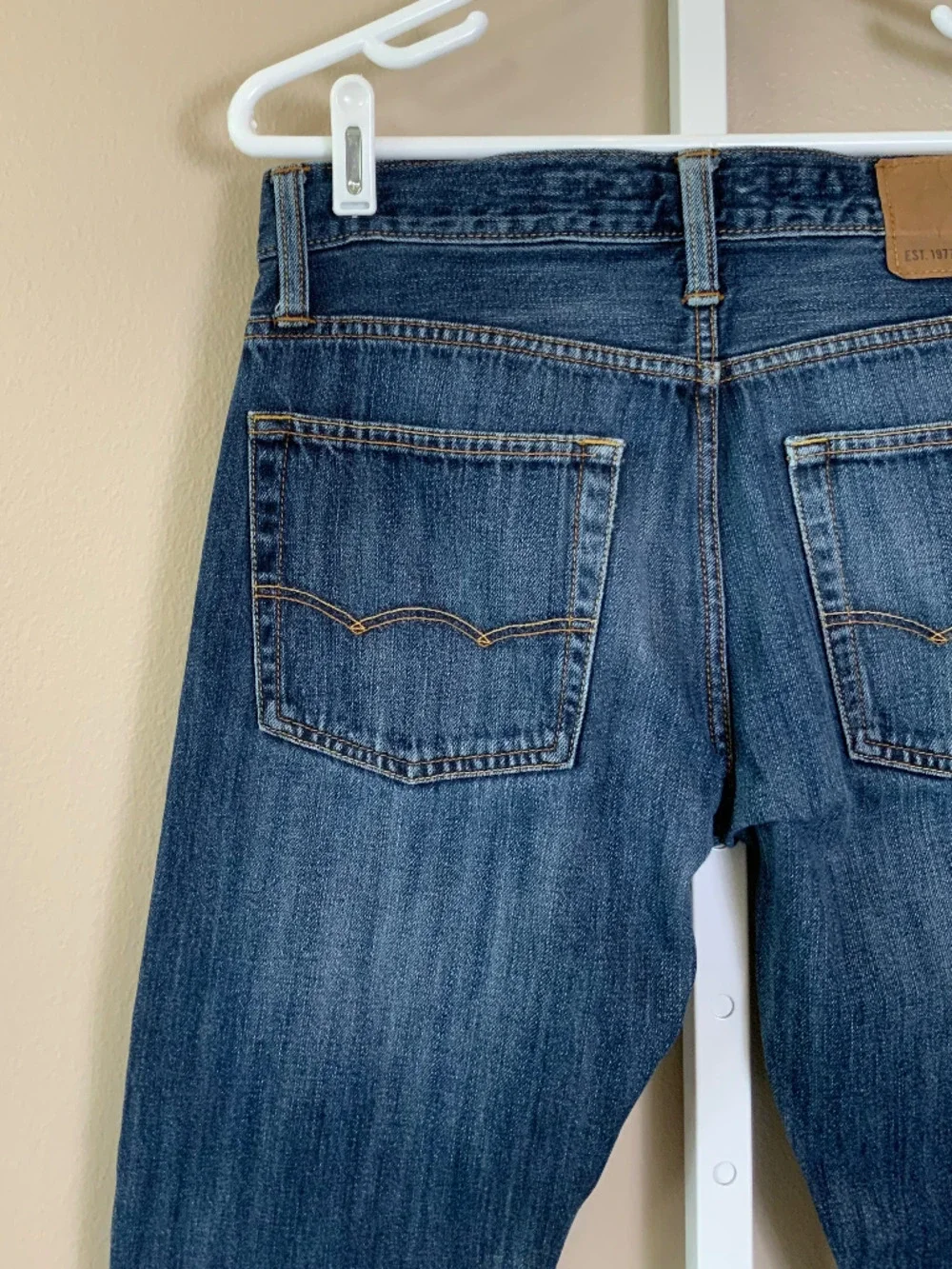 American Eagle Distressed Wash Slim Jeans